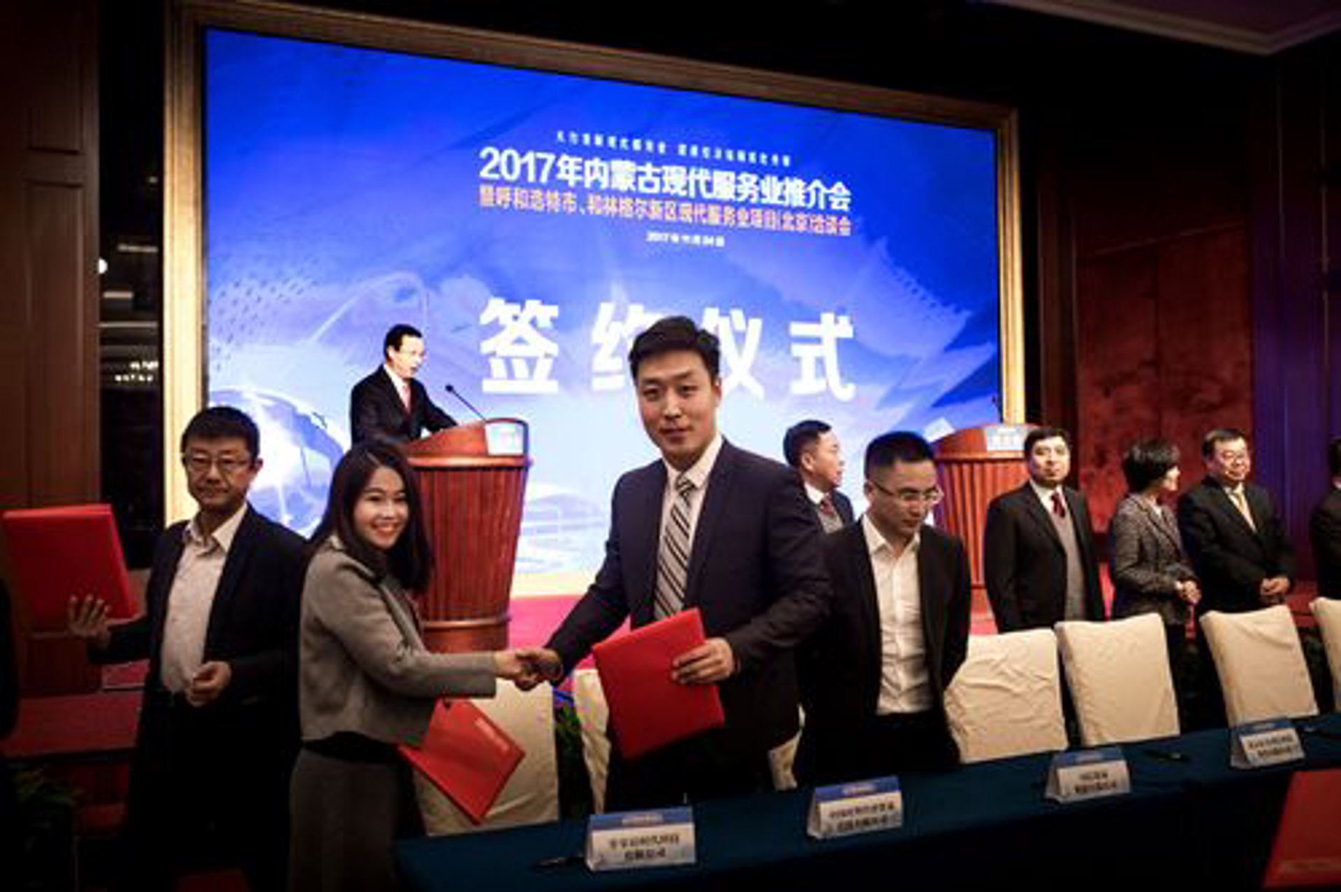 一起发文化